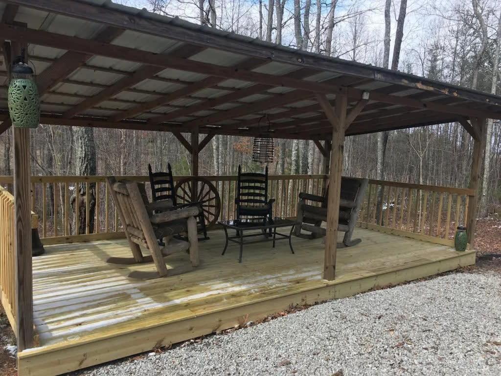 Spencer Tn State Parks Open! Hikes, Waterfalls, Firepits! מראה חיצוני תמונה