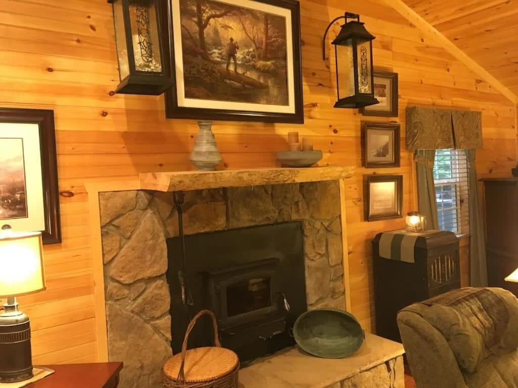 Spencer Tn State Parks Open! Hikes, Waterfalls, Firepits! מראה חיצוני תמונה
